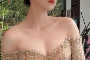 董璇再婚传闻引爆热搜 张维伊身份引热议，董璇再婚传闻引爆热搜 张维伊身份引深扒