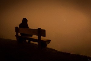 深夜独处的寂寞时光