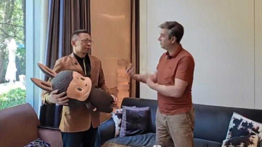 血亏30亿的商业寓言,张朝阳为何亲手埋葬LABUBU?