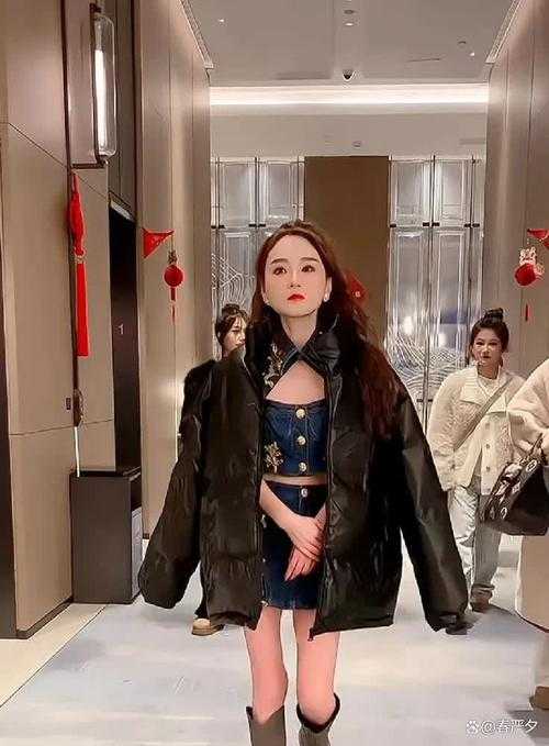 沈曼最新动态:独家专访与幕后故事揭秘