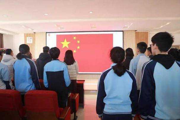 沈阳33中学贴吧最新动态与校友交流专区