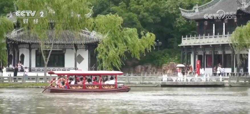 瘦西湖惊现苏超暴动,当千年园林沦为网红屠宰场