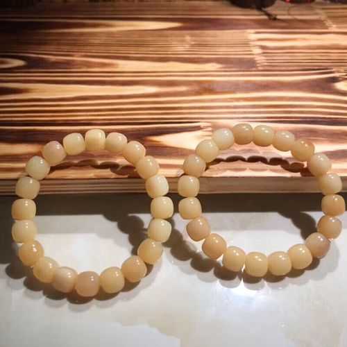 浸骨之寒:揭秘古老秘术的现代应用